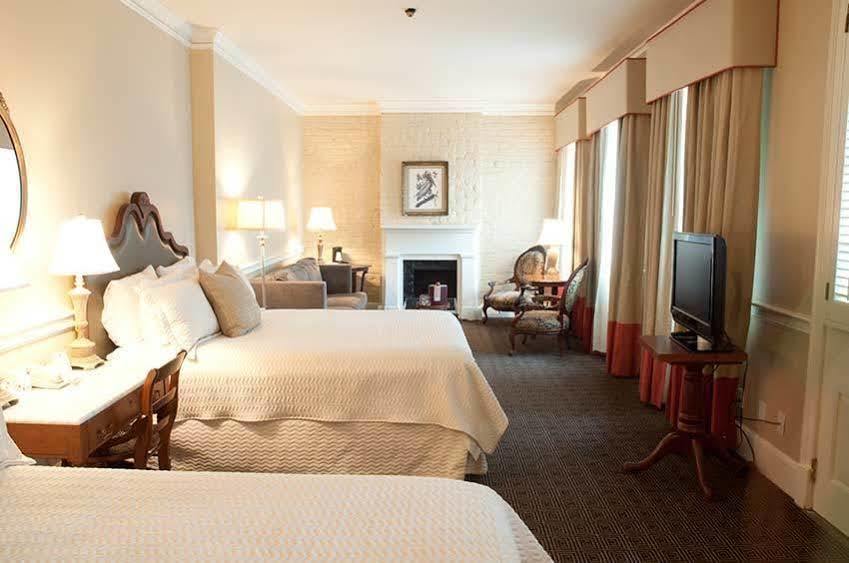 Hotel Provincial Новый Орлеан Экстерьер фото